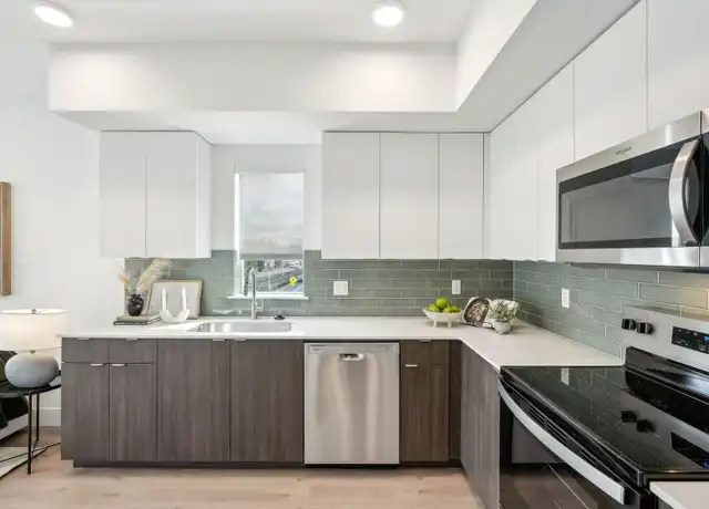Property at 17528 E Burnside St Unit 118 (ADA), Portland, OR, 97233, 2 beds, 1 bath, [object Object]