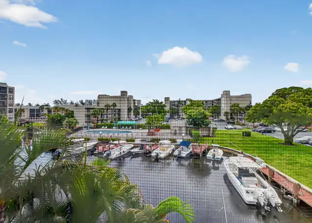 Property at 4 Royal Palm Way #3070, Boca Raton, FL, 33432, 2 beds, 2 baths, [object Object]
