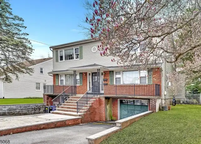 Property at 124 Roosevelt Ave, Cranford, NJ, 07016, 3 beds, 1 bath, [object Object]