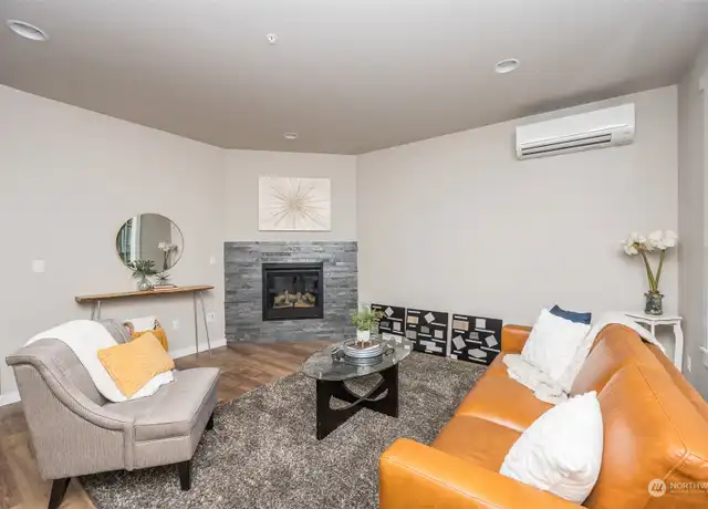 Property at 4002 10th St SE Unit 201B, Puyallup, WA, 98374, 3 beds, 2 baths, [object Object]