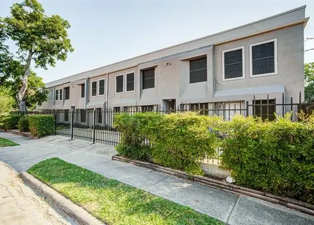 Property at 4040 Brown St Unit 2, Dallas, TX, 75219, 1 bed, 1 bath, [object Object]