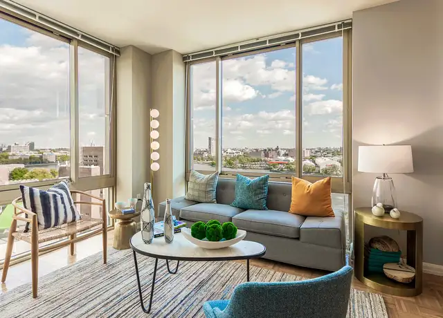 Photo of 888 Main St, New York, NY 10044