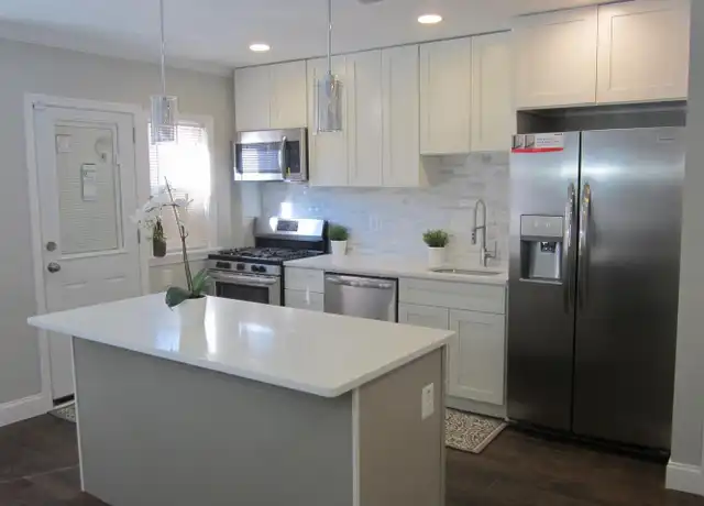 Property at 1018 N Augusta Ave, Baltimore, MD, 21229, 3 beds, 2 baths, [object Object]