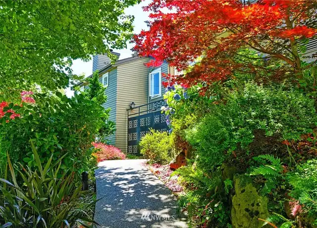 Property at 3901 Fremont Ave N, Seattle, WA, 98103, 2 beds, 1 bath, [object Object]