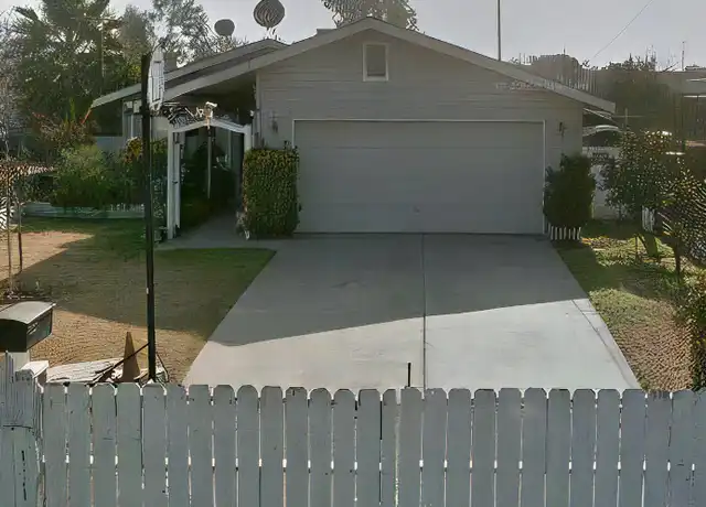 Property at 1251 Davis St, Hanford, CA, 93230, 3 beds, 2 baths, [object Object]