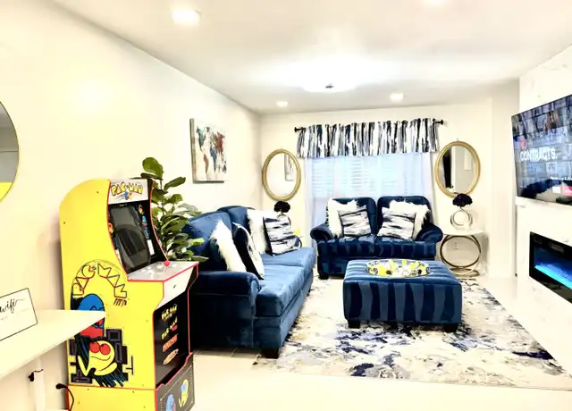 Property at 130 Governors Dr, Forest Park, GA, 30297, 2 beds, 2 baths, [object Object]