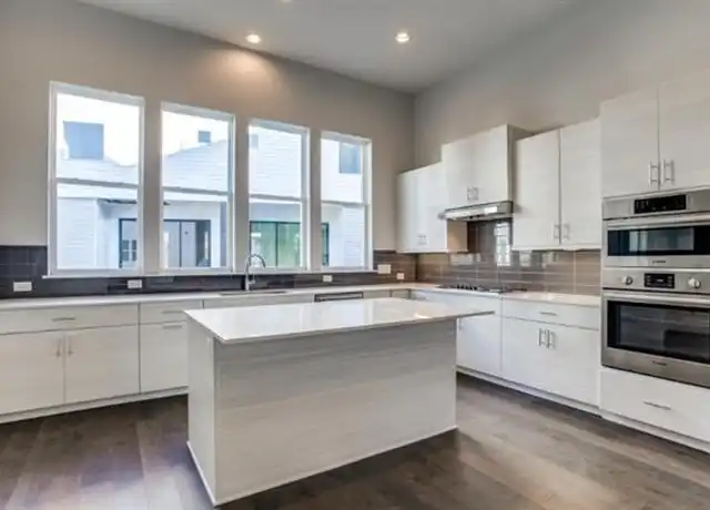 Property at 381 E Greenbriar Ln #1201, Dallas, TX, 75203, 3 beds, 3.5 baths, [object Object]