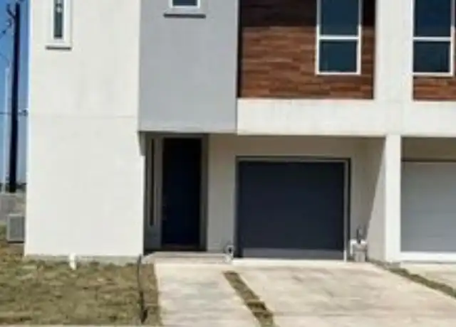 Property at 1626 W B St, Mission, TX, 78572, 3 beds, 2.5 baths, [object Object]