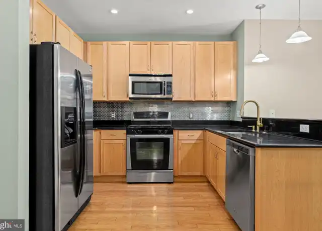 Property at 200 W Elm St #1207, Conshohocken, PA, 19428, 2 beds, 2 baths, [object Object]