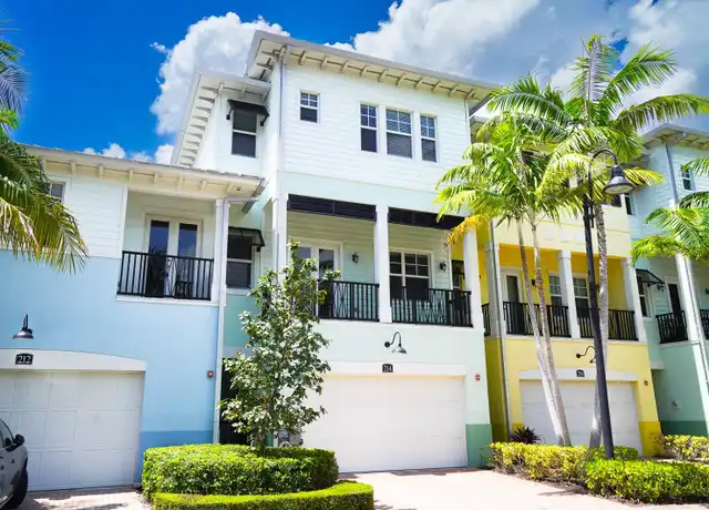 Property at 214 S Latitude Cir, Delray Beach, FL, 33483, 4 beds, 3.5 baths, [object Object]