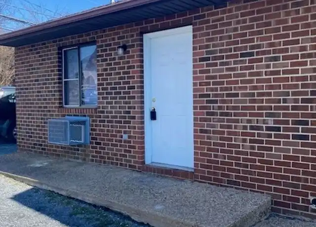 Property at 525 Hawkins St Unit A, Harrisonburg, VA, 22801, 1 bed, 1 bath, [object Object]