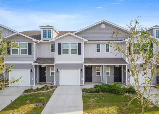 Property at 177 Iron Horse Dr E, Crestview, FL, 32539, 3 beds, 2.5 baths, [object Object]