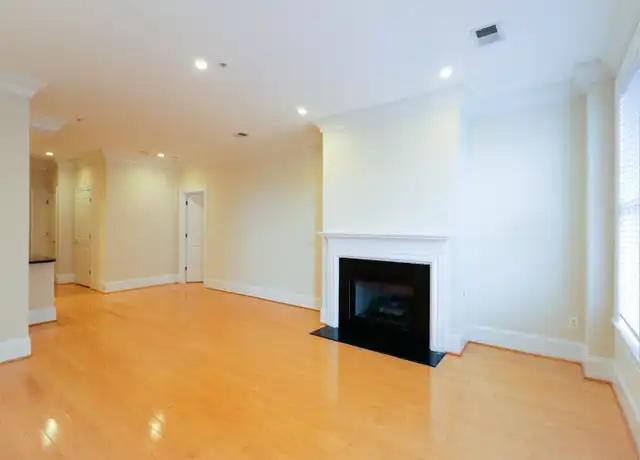 Property at 1640 16th St NW Unit 205, Washington, DC, 20009, 2 beds, 2 baths, [object Object]