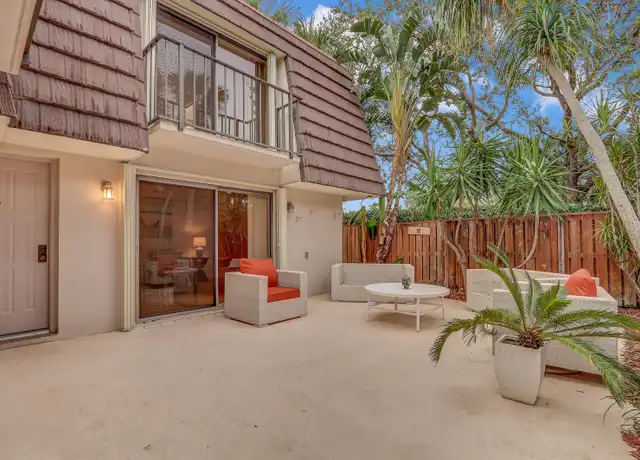 Property at 1138 11th Ct, Jupiter, FL, 33477, 2 beds, 2.5 baths, [object Object]