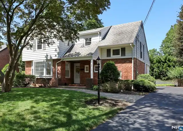 Property at 55 Forest Rd, Demarest, NJ, 07627, 4 beds, 1.5 baths, [object Object]