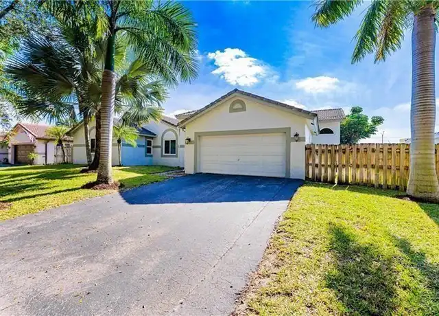 Property at 7200 SW 20th St, Plantation, FL, 33317, 4 beds, 2 baths, [object Object]