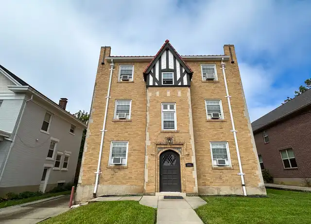 Property at 3551 Edwards Rd Unit 5, Cincinnati, OH, 45208, 1 bed, 1 bath, [object Object]