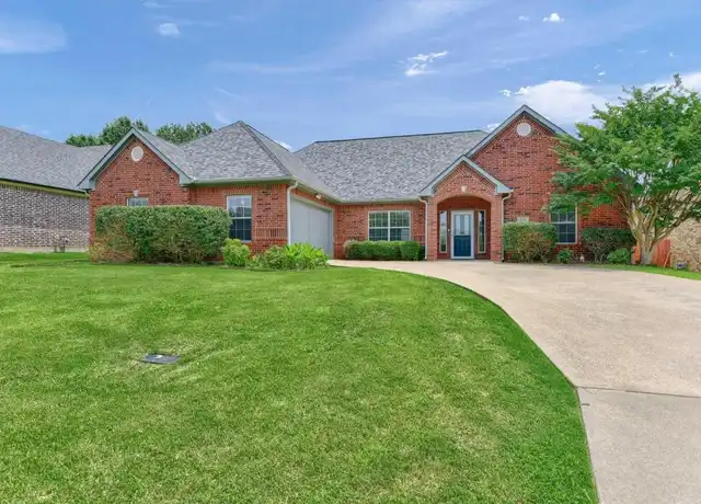 Property at 629 Clay Ln, Sherman, TX, 75092, 3 beds, 2 baths, [object Object]