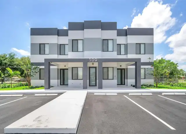 Property at 309 NW 7th Ct #2, Hallandale Beach, FL, 33009, 3 beds, 2.5 baths, [object Object]