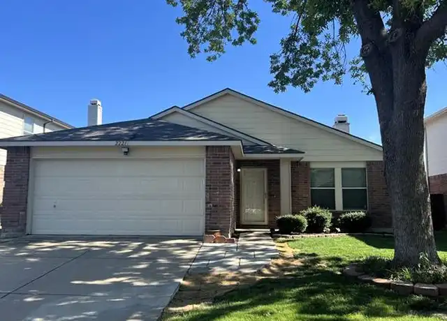 Property at 2221 Chestnut Dr, Little Elm, TX, 75068, 3 beds, 2 baths, [object Object]