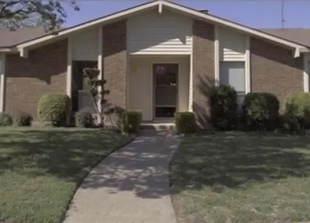 Property at 3053 Villa Sur Trl, Dallas, TX, 75228, 3 beds, 2 baths, [object Object]