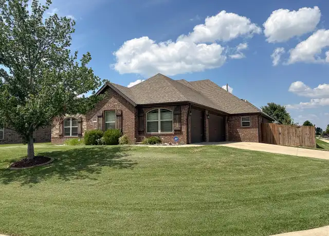 Property at 1200 SW Willow Bend Ave, Bentonville, AR, 72713, 4 beds, 3 baths, [object Object]