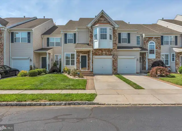 Property at 144 Pennsbury Ln, Woodbury, NJ, 08096, 3 beds, 2.5 baths, [object Object]