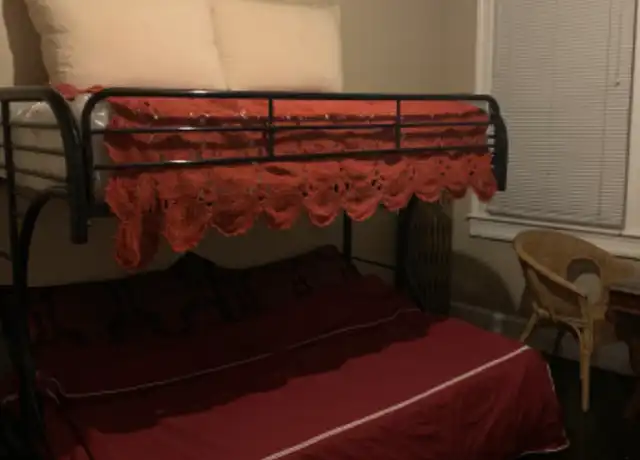 Property at 400 Mount Holly St, Baltimore, MD, 21229, 1 bed, 1 bath, [object Object]