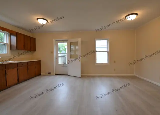 Property at 301 Wheeler Ave, Joliet, IL, 60436, 3 beds, 2 baths, [object Object]