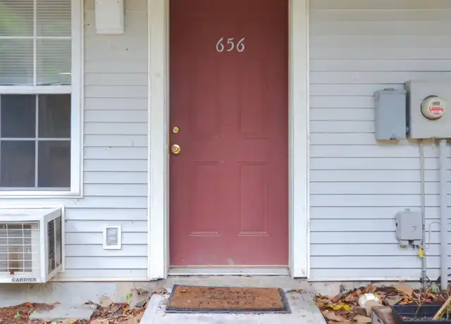 Property at 656 W Adams St, Fayetteville, AR, 72701, 1 bed, 1 bath, [object Object]