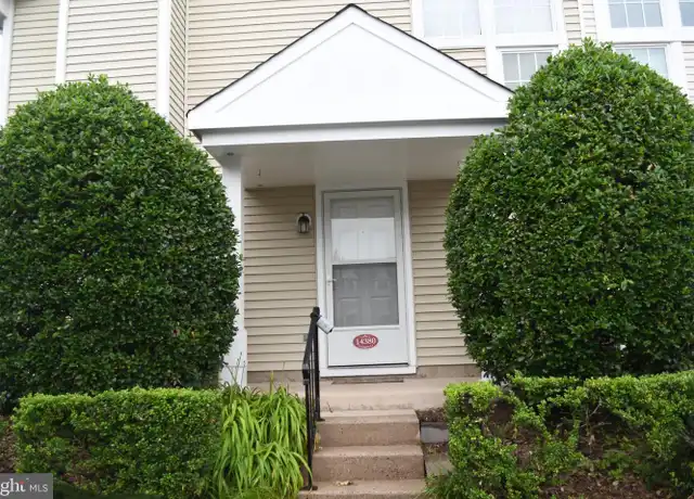 Property at 14380 Gringsby Ct, Centreville, VA, 20120, 2 beds, 1 bath, [object Object]