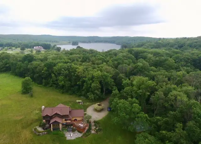 Property at 56 Richards Rd, South Kent, CT, 06785, 4 beds, 3.5 baths, [object Object]