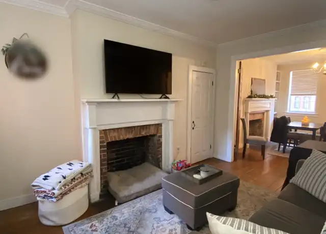 Property at 522 S Bond St, Baltimore, MD, 21231, 2 beds, 1.5 baths, [object Object]