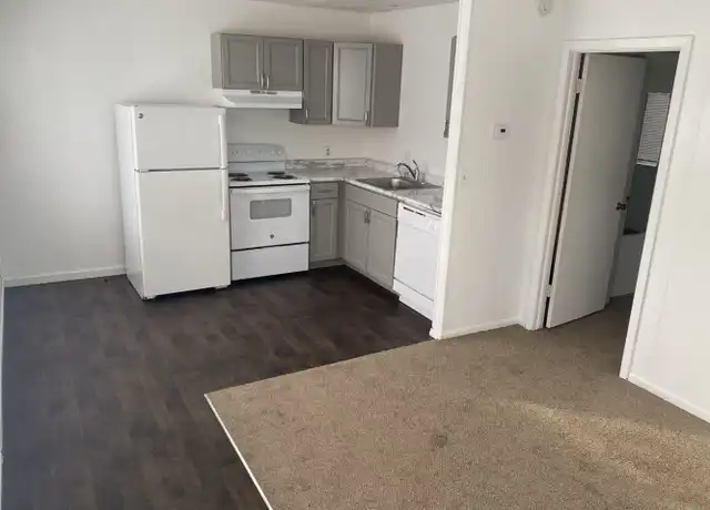 Property at 1733 Ohio St #2, Lawrence, KS, 66044, 1 bed, 1 bath, [object Object]