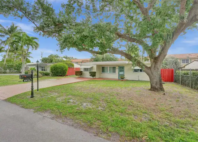 Property at 4928 SW 24th Ave, Fort Lauderdale, FL, 33312, 3 beds, 2 baths, [object Object]