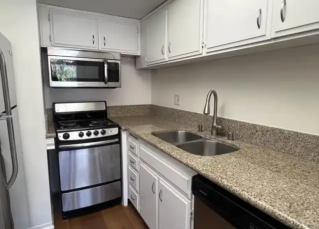 Property at 7555 Linda Vista Rd #31, San Diego, CA, 92111, 1 bed, 1 bath, [object Object]