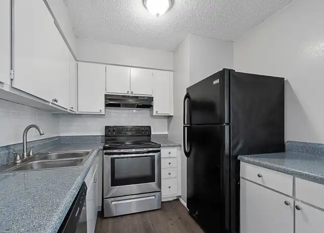 Property at 614 Gilmer Rd Unit B2-952sf 2x2, Longview, TX, 75604, 2 beds, 2 baths, [object Object]