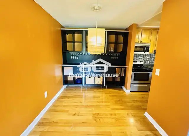 Property at 4110 Rahn Rd, St Paul, MN, 55122, 2 beds, 1 bath, [object Object]