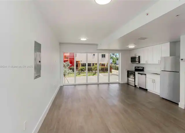 Property at 1620 NW 18th St #106, Miami, FL, 33125, 1 bed, 1 bath, [object Object]
