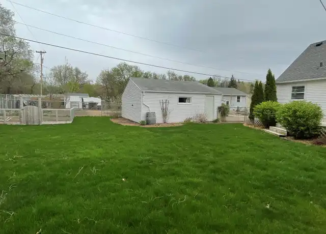 Property at 1079 Colette Pl, Saint Paul, MN, 55116, 4 beds, 2 baths, [object Object]