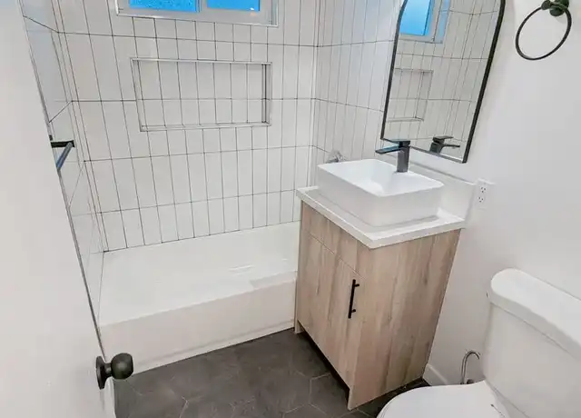Property at 1704 N Sierra Bonita Ave, Pasadena, CA, 91104, 1 bed, 1 bath, [object Object]