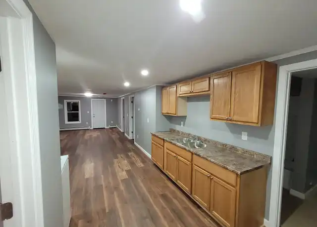 Property at 28 Goddard St Unit 1, Webster, MA, 01570, 2 beds, 1 bath, [object Object]