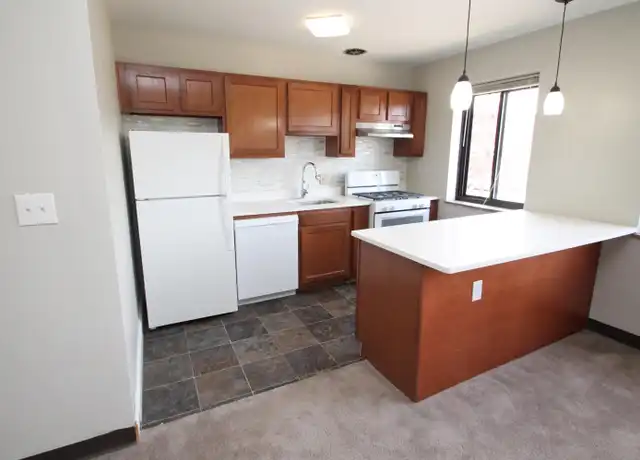 Property at 10 Purchase Pl Unit 3B, Pittsburgh, PA, 15228, 1 bed, 1 bath, [object Object]