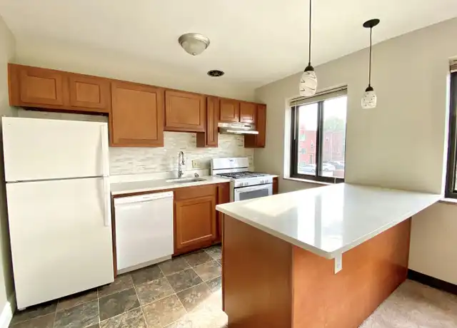 Property at 10 Purchase Pl Unit 3B, Pittsburgh, PA, 15228, 1 bed, 1 bath, [object Object]