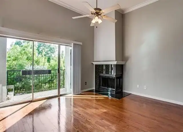 Property at 2201 Wolf St #7204, Dallas, TX, 75201, 1 bed, 1 bath, [object Object]