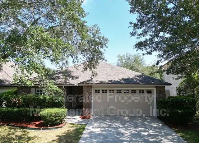 Property at 795 Bellshire Dr, Orange Park, FL, 32065, 4 beds, 2 baths, [object Object]