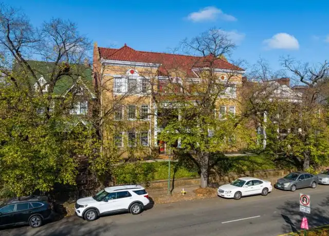 Property at South Arthur - 218 S Arthur Ashe Blvd, Richmond, VA, 23220, 1 bed, 1 bath, [object Object]