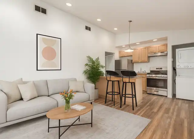 Property at 981 Highland St Unit A, Columbus, OH, 43201, 1 bed, 1 bath, [object Object]