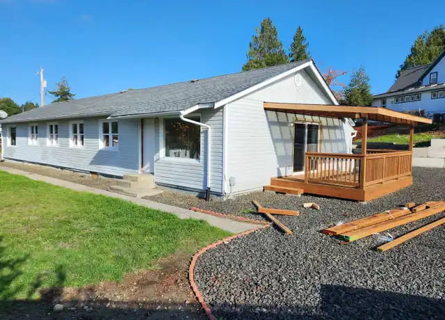 Property at 2732 Maple St, Bremerton, WA, 98310, 3 beds, 1 bath, [object Object]