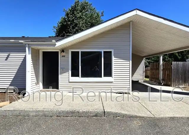 Property at 908 Pioneer St Unit 1, Ridgefield, WA, 98642, 3 beds, 1 bath, [object Object]